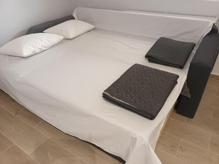 Partcon Apartment A Néoi Epivátai Extérieur photo
